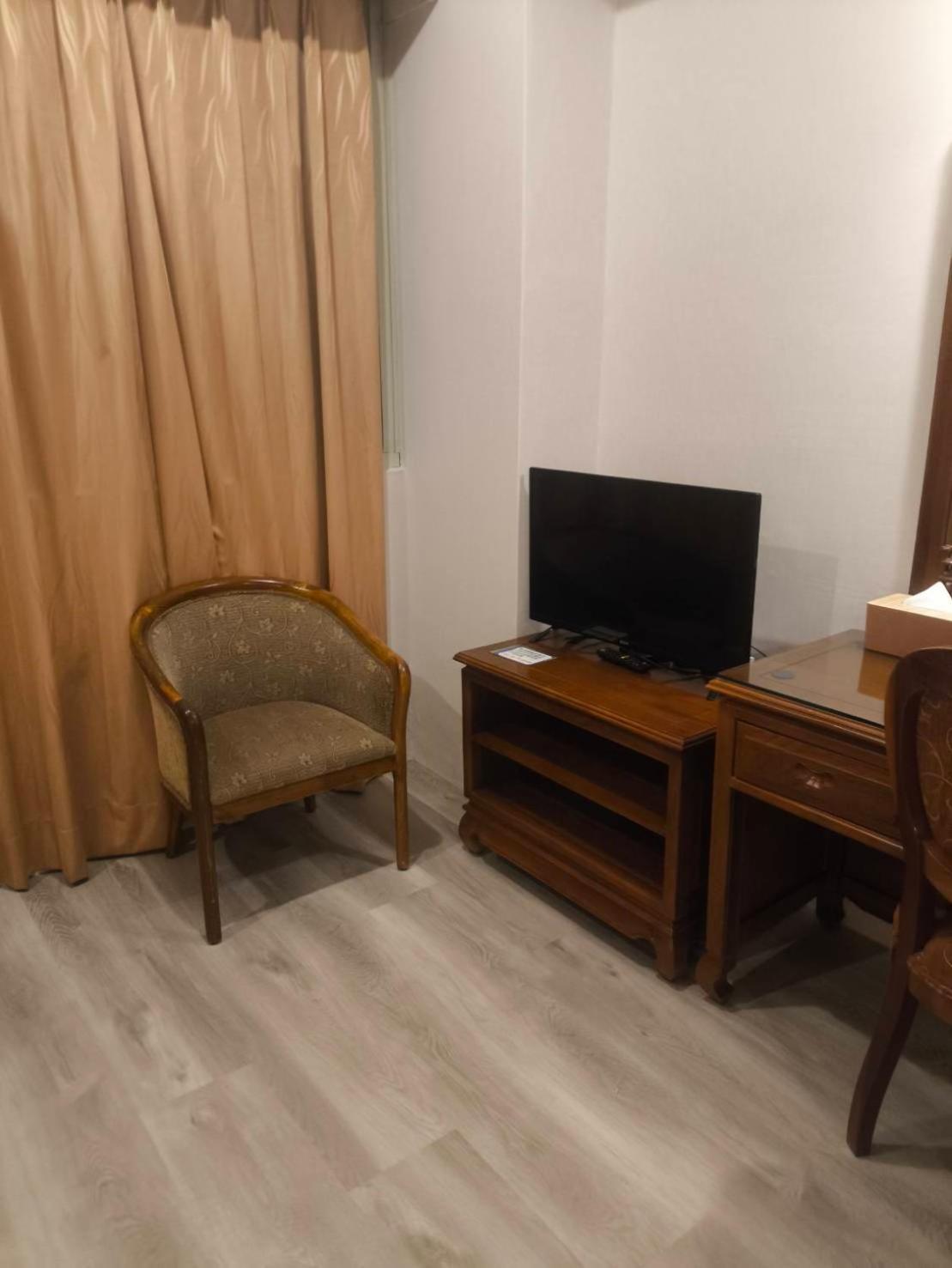 Champion Hotel Тайпей Екстериор снимка