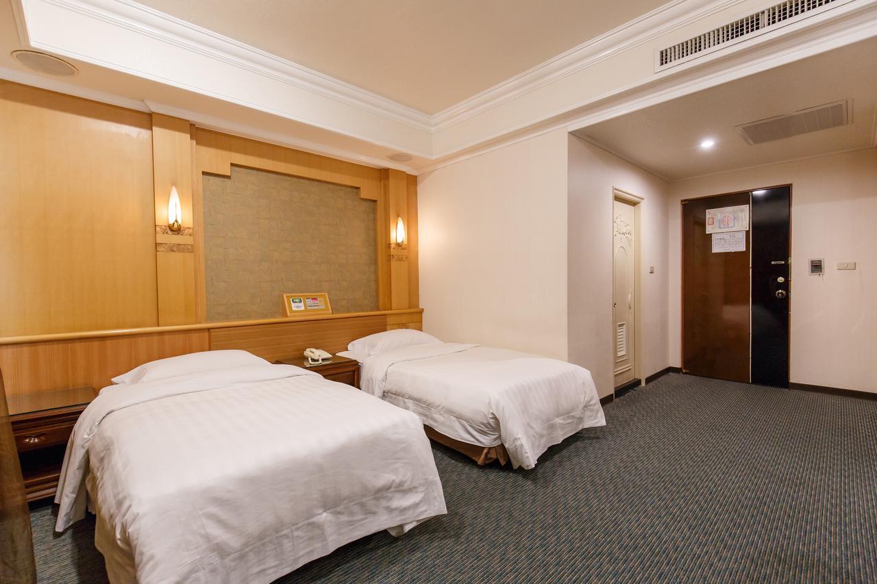 Champion Hotel Тайпей Екстериор снимка